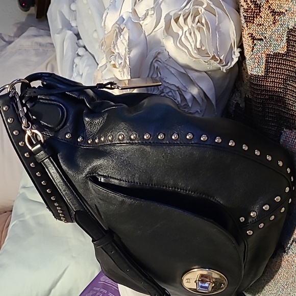 Coach leather hobo studded bag short strap also has long crossbody strap. - Picture 8 of 8